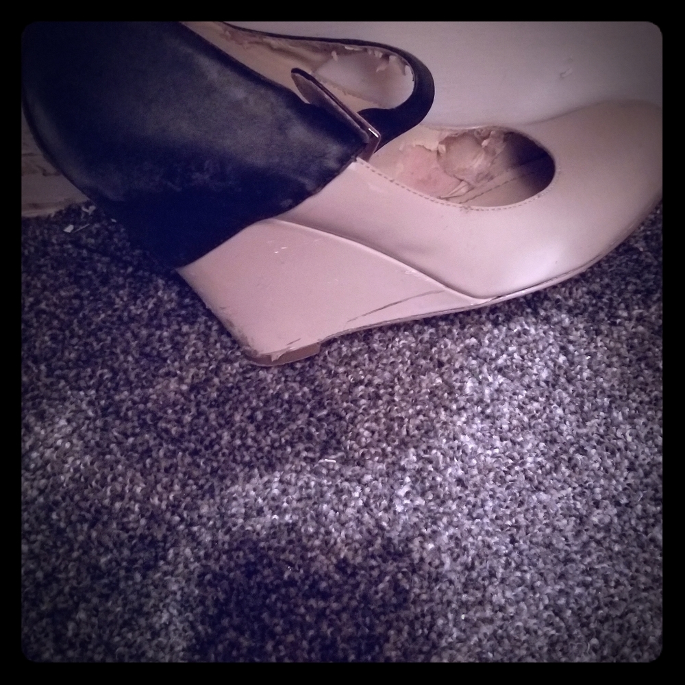 Nine West Tan Black Wedge Mary Jane NOT FOR SALE